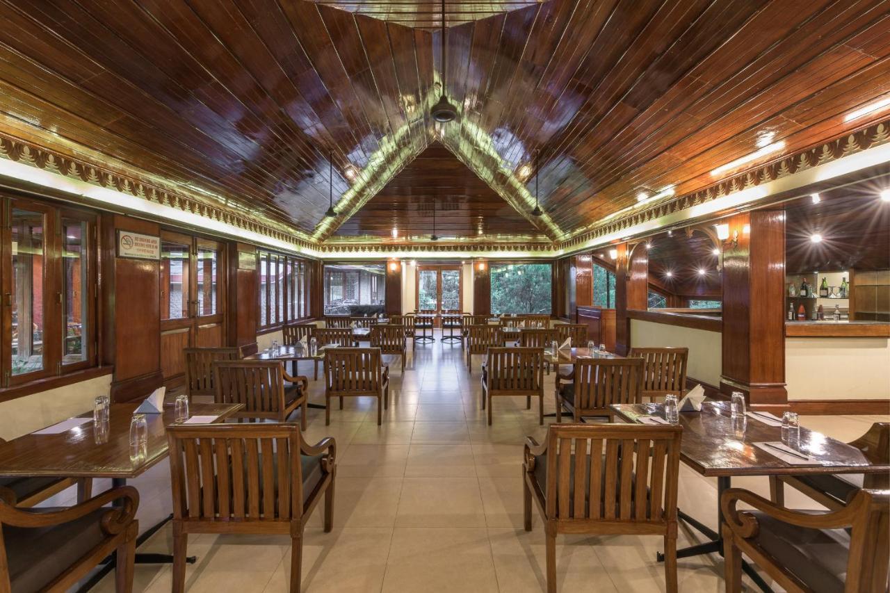 Club Mahindra Thekkady Hotel Екстериор снимка