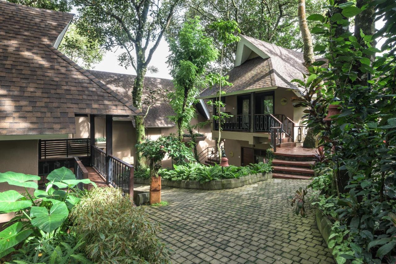 Club Mahindra Thekkady Hotel Екстериор снимка