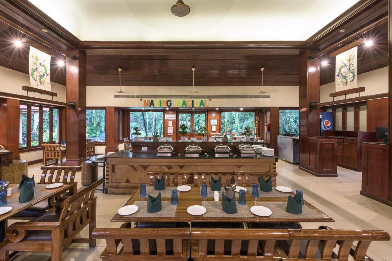 Club Mahindra Thekkady Hotel Екстериор снимка