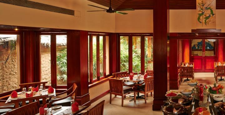Club Mahindra Thekkady Hotel Екстериор снимка