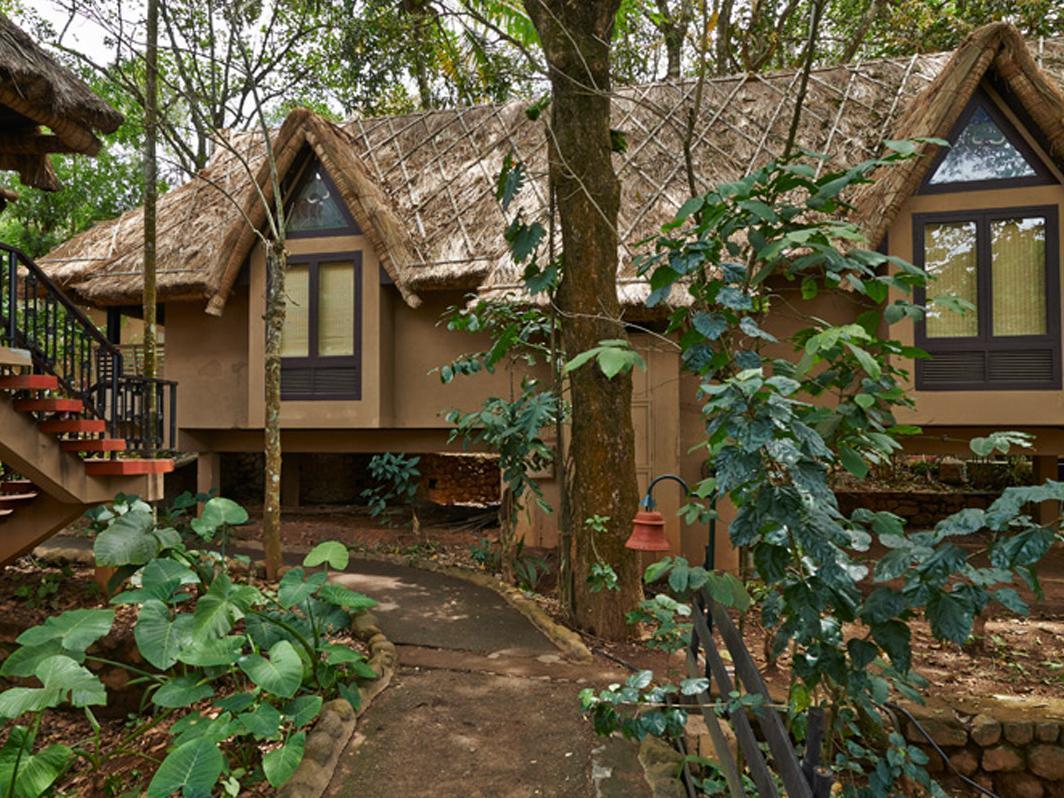 Club Mahindra Thekkady Hotel Екстериор снимка