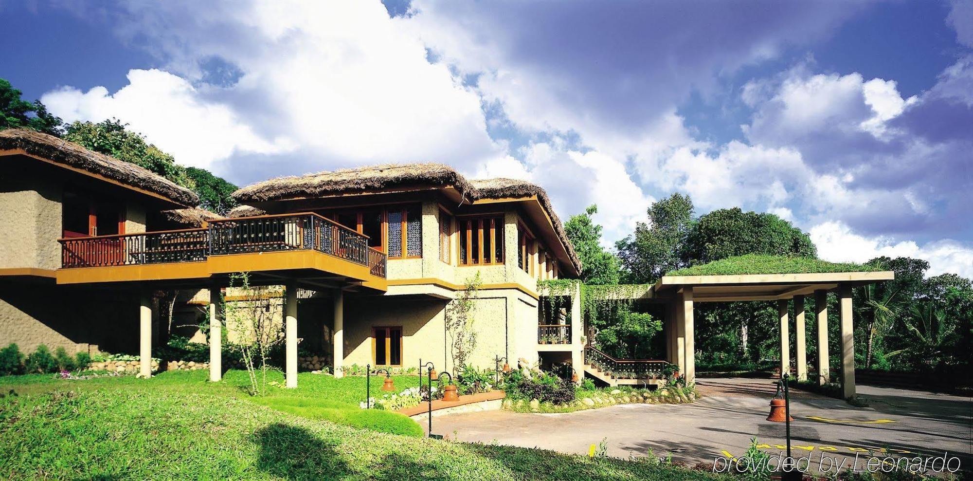 Club Mahindra Thekkady Hotel Екстериор снимка